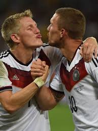 Wie lange dauert die pechsträhne der deutschen nationalmannschaft noch an? Schweini Und Poldi Ziemlich Beste Freunde Wunderweib Wm 2014 Deutsche Nationalmannschaft Schweini