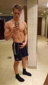 17 Years Old 6 4 First Men S Physique Competition In Oktober Next Year Bodybuilding Fitness Gym Fitfam Wo Physique Competition Bodybuilding Male Physique