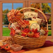 These thanksgiving gift ideas go beyond the classic gifts of pumpkin pie, mulberry wine, and thanksgiving gift baskets (though gift baskets are my first choice for thanksgiving day!). Thanksgiving Gift Baskets Fall Gift Packages Gift Basket Bounty