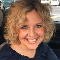 Deidre Horne's Instagram, Twitter & Facebook