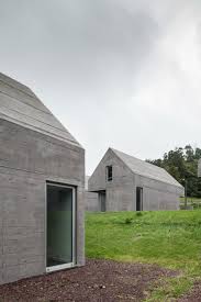 27 Viviendas En Sete Cidades Eduardo Souto De Moura Adriano Pimenta Con Imagenes Casas De Concreto
