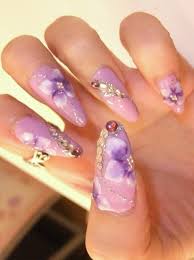 Beautiful nail ideas that you can take to your manicurist or even try at home! Pretty Nail Art Ideas For Summer