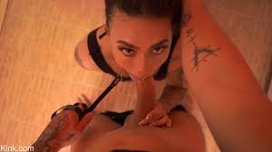 Kinky Bites Abril Jonnes - Pichunter