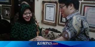 Lirik Dan Chord Lagu Yen Ing Tawang Ana Lintang Dari Waldjinah