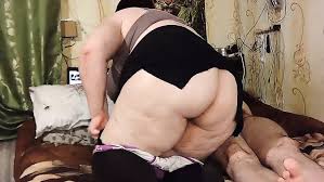 Fat Mommy Jumps on Top: Big Ass Big Ass Porn