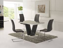 High Gloss Kitchen Table And Chairs In 2020 Dining Chair Design Cheap Dining Room Table Cheap Dining Room Sets