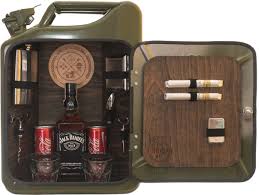 Gas can, but it is really a fully functional 6oz stainless steel liquor flask! Mobile Mini Bar In An Old Gas Can Spirit Of The Real Man Thejerrycanbar Us Jerry Can Jerry Can Mini Bar Gas Cans