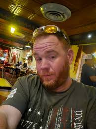 In need of a woman to cum drain my stress fluid out🤣