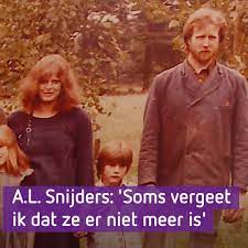 Snijders (amsterdam, 1937, pseudoniem van peter cornelis müller) is specialist in het zeer korte verhaal (zkv). Omroep Gelderland Onlangs Overleed De Vrouw Van De Bekende Schrijver A L Snijders En Dat Blijft Wennen Facebook