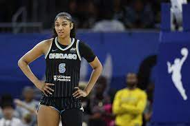 Fin de saison pour Angel Reese. - The Playoffs