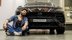 Youtuber at bb ki vines, actor, musician and ₹20 doge to ek raaz ki baat btaunga @bhuvan_bam ki nyi video aagyi and here are meme. Kartik Aaryan Buys A Swanky Lamborghini Worth Rs 4 5 Crore Does This To Get The Car Home Quicker