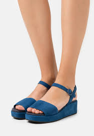 Looking for the definition of misia? Camper Misia Plateausandalette Blue Blau Zalando De