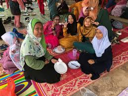 Sambutan hari raya di sekolah | sebelum penutup syawal tahun ini, cn ingin berkongsi dengan pembaca tersayang beberapa koleksi gambar sempena sambutan hari raya peringkat smk telok panglima garang untuk tahun 2018. Sekolah Kebangsaan Datuk Abdullah 73200 Gemencheh Negeri Sembilan Sambutan Hari Raya Aidilfitri 2018