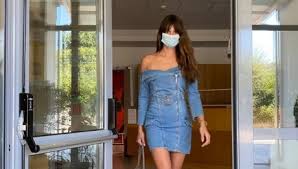 Στη συνέχεια αποκάλυψε ότι δεν δέχεται συχνά. Hliana Papagewrgioy Star Gr