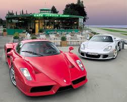 They have been only available overseas for quite some time and many of you could not wait and have already received your models months ago. Old Sparing Partners Ferrari Enzo Vs Porsche Carrera Gt Porsche Carrera Gt Porsche Carrera Ferrari Enzo