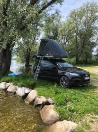 Am Lago Die Maggiore Wurde Dieses Dachzelt Hartschale Columbus Variant Large Auf Audi Q7 Beide In Schwarz Von Christian Jauch Gek Dachzelt Audi Q7 Columbus