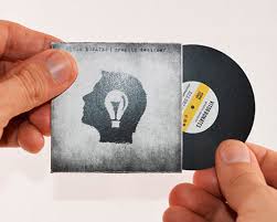 Love discovering new artists and designers? 32 Creative And Unique Business Cards That Stand Out
