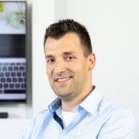 4 "Benjamin Auth" profiles