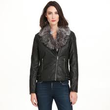 We did not find results for: Veste Courte En Matiere Synthetique Col En Fourrure Synthetique Amovible Kaporal Noir 3 Suisses