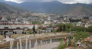 ‚land des donnerdrachens') ist ein binnenstaat in südasien. Bhutan Das Leben Im Land Des Donnerdrachen Geniessen Und Reisen