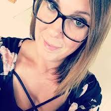 Jennifer Belliveau's Instagram, Twitter & Facebook