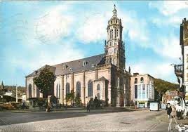 Jump to navigation jump to search. Hayange 57 Hayange Eglise Carte Postale Ancienne Et Vue D Hier Et Aujourd Hui Geneanet