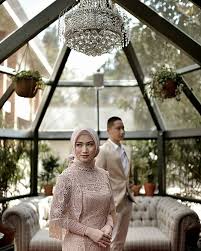 It is compatible with all android devices (required android 2.3+) and can also be able to install on pc & mac, you might need an android emulator such as bluestacks, andy os, koplayer, nox app player Gaya Prewedding 50 Seleb Ini Unik Keren Bisa Jadi Inspirasi Brilio Net Line Today