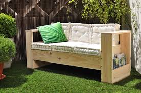 Salon de jardin en palettes de bois chic et moderne. 15 Salons De Jardin En Palette Reperes Sur Pinterest