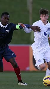 England pals declan rice and mason mount surprise two everyday heroes with a call. England And Chelsea S Mason Mount Talks About His Days Growing Up In Portsmouth