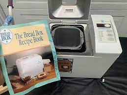 We earn a commission for products purchased through some links in this article. Toastmaster Bread Box 1154 Automatic Bread Maker 45 00 Picclick