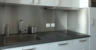 Check spelling or type a new query. Renovation D Rsquo Une Kitchenette Avec Une Credence En Inox