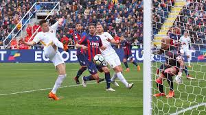 Vor spielbeginndie roma konnte hingegen zuletzt in der serie a drei punkte bejubeln. Tatticamente L Analisi Della Partita Crotone Roma Segno E Son Desto