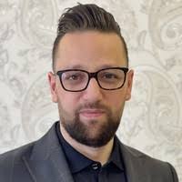 Is it true that if I have a unsealed bottle with some water in it,  eventually all the water will evaporate? But if the bottle is sealed, the  water will remain there