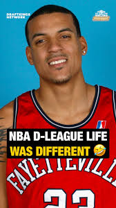 Humorous observations about locations in The Ville