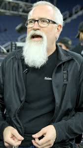 Maryland Theatre Benefit for Ladders to Leaders @braddivens ,  https://facebook.com/events/s/ladders-to-leaders-recovery-be/1933426777455171/