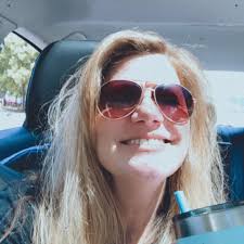 What are some dinner places with live music near Pawleys Island?