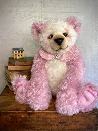 Sharron Teague's Instagram, Twitter & Facebook