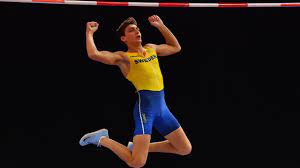 Armand duplantis hade publikens stöd när han hoppade sig till sin första vinst i diamond league. Stabhochspringer Armand Duplantis Stellt Mit 5 92 M Junioren Weltrekord Auf Eurosport