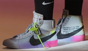 Off White Air Force 1 Black On Feet Off White X Nike Blazer Mid Queen Colorful Soles Rainbow Nike Blazer Off White Blazer White Sneakers Women