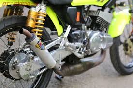 Koleksi foto modif rx king standar terlengkap puzzle via puzz1e.blogspot.com. Modifikasi Yamaha Rx King Kaki Dibikin Kekar Tunjang Mesin Gahar Gridoto Com