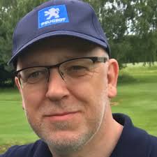 There used to be a small independent record shop in Coney Street in the  late 1970s, about half way down, left hand side, past WH Smith but perhaps  just before Leake &