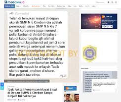 Sambil kita berfrench kiss, gua berusaha masukkin tangan gua ke balik bajunya. Salah Pesan Berantai Telah Di Temukan Mayat Di Depan Skolah Smp N 6 Cirebon Turnbackhoax