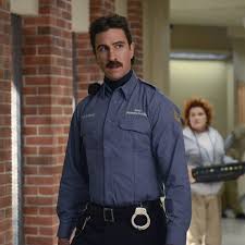 From the creator of weeds comes a heartbreaking and hilarious new series set in a women's prison. The Orange Is The New Black Series Finale Featured The Return Of A Significant Character And You Might Ve Missed It