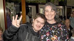 Hands for the Homeless concert