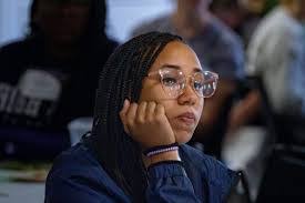 Mariah Powell's Instagram, Twitter & Facebook