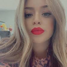 Amanda Pulido's Instagram, Twitter & Facebook