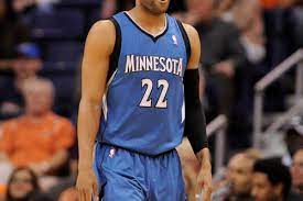 The timberwolves then used the 28th pick to select wayne ellington, a shooting guard from north carolina. Report Grizzlies Trade Dante Cunningham To Timberwolves For Wayne Ellington Grizzly Bear Blues