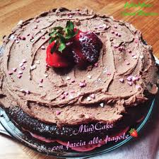 If your frosting is too thick, add more milk. Mud Cake Con Farcia Alle Fragole Figliadifiore Sweetdreams
