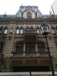 The business was originally opened as a brewery in 1879 by ioan căbăşan and his nephews, ion, gheorghe, and nicolae mircea. File Caru Cu Bere Jpg Wikipedia