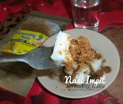 Hal ini dilakukan sebagai upaya penghormatan kepadanya. Menu Raya Untuk Orang Berpantang Nasi Impit Bersama Serunding Halia Lekat Lekit Story